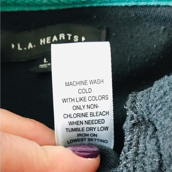 Pre-loved LA Hearts cropped fleece - Picture 5 of 5